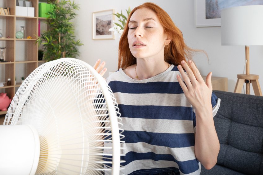 ventilátor hőség meleg izzadás