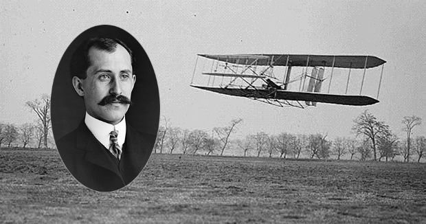 1903-ban Orville Wright felszállt az első ember hajtotta repülőgéppel. A repülés 12 másodpercig tartott, ezalatt 36,5 métert tett meg.