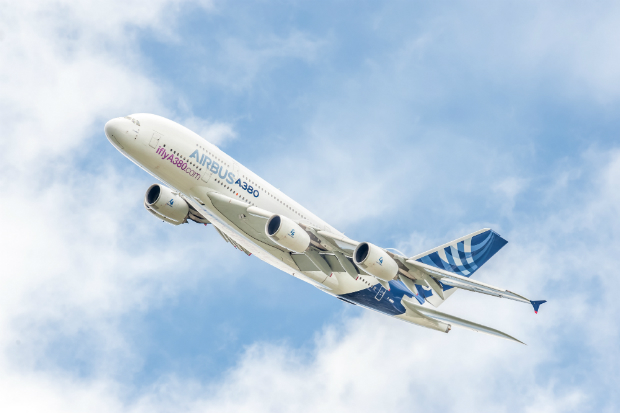 2005-ben bemutatták a jelenlegi legnagyobb, kétszintes utasszállítót, a 853 férőhelyes Airbus A380-at. 2017-ben pályára állították a SES-15 műholdat, amely GPS szolgáltatásával, fedélzeti szórakoztatással és WiFi-vel segíti az amerikai légi közlekedést.