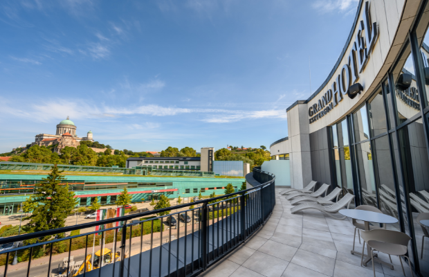 esztergom bazilika grand hotel kilátás