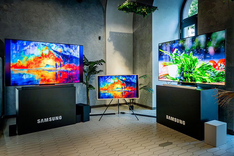 Samsung okostévék showroomban - Femcafe