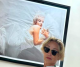 Nem, nem! Akármennyire is egyértelmű, nem Marilyn Monroe-ra gondol a világ. Bár a fotó alapján tagadhatatlan, Sharon példaképként tekinthet a hollywoodi legendára. De akad még valaki, aki sokkal lazábban kezeli a helyzetet.

 