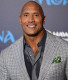 Dwayne Johnson

A színész állítólag 2014-ben egy kaszkadőr jelenet forgatása közben zuhant le egy új-zélandi szikláról. A hír valósággal felrobbantotta a netet, Dwayne pedig nem hagyta szó nélkül a történteket. „Szeretnék találkozni azzal a személlyel, aki a halálom hírét terjeszti, hogy megmutathassam neki, milyen amikor egy halott ember tapos az arcába."