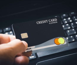 Hatalmas bejelentés érkezett: szinte minden bankkártya-tulajdonost érinteni fog ez a változás 