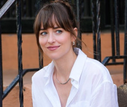 Dakota Johnson káprázatos pucérruhába bújt: minden tekintetet magára vonzott a színésznő