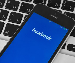 Süllyedő hajó lehet a Facebook, ahonnan menekülni akarnak a felhasználók