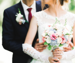 Horrorlagzi: őrült szabályokat hozott esküvőjüket illetően a fura pár