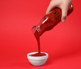 Itt a legújabb szerelmi teszt a TikTokon: hódít a Ketchup kihívás