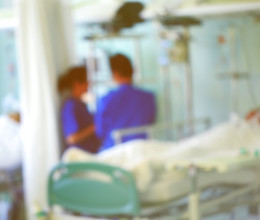 Kórházba került a nő az első randi után: ezt találták a testében - Videó