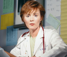 Ő volt a Vészhelyzet Weaver doktornője: ennyit változott mostanra a szerepet alakító színésznő – fotók 
