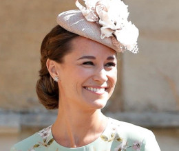 Pippa Middleton felvette a világ leggyönyörűbb kezeslábasát, amit valaha láttunk