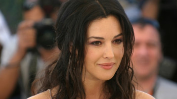 Monica Bellucci 14 éves lánya már most igéző szépség, és megdöbbentően hasonlít az édesanyjára - Fotók 