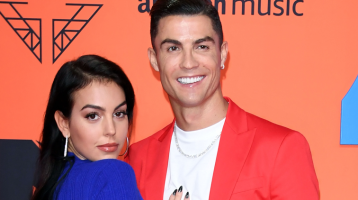 Cristiano Ronaldo barátnője királynőként lépett a vörös szőnyegre Velencében