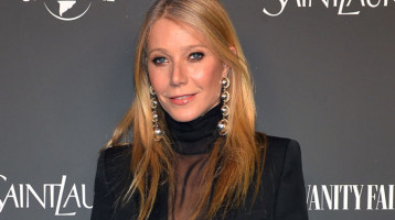 Gwyneth Paltrow megmutatta, hogyan telt a nyara gyerekeivel: és nem akárkivel pózolt bikiniben