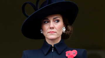 Idén nem Katalin lett a legjobban öltözött brit híresség: egy közeli rokona taszította le a trónról a hercegnét