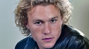 Heath Ledger ritkán látott lánya már 19 éves: Matilda olyan, mintha apja kiköpött mása lenne, elképesztő köztük a hasonlóság